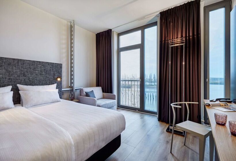 هتل Innside By Meliá Bremen