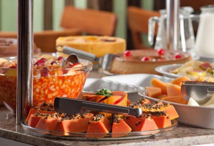 בית מלון כפרי Iracema Travel