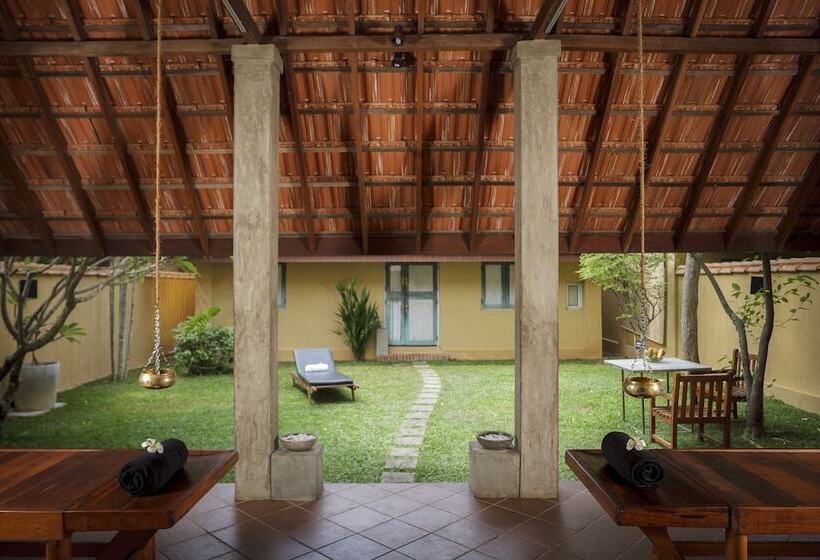 ホテル Jetwing Ayurveda Pavilions