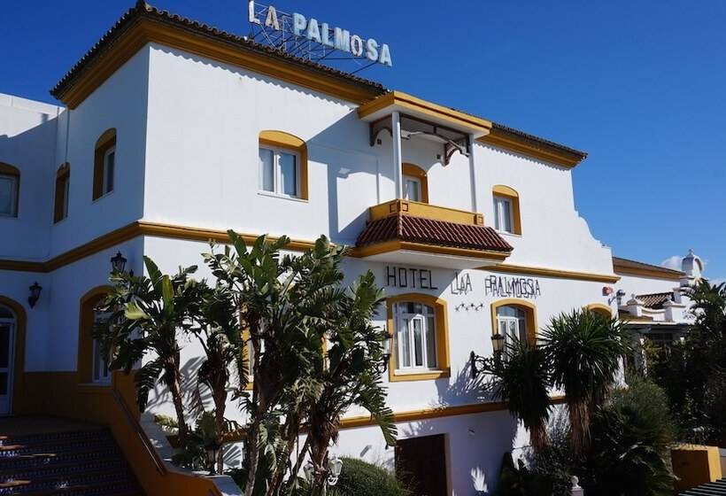 هتل La Palmosa