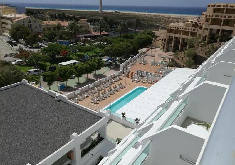 בית מלון כפרי Fergus Cactus Garden