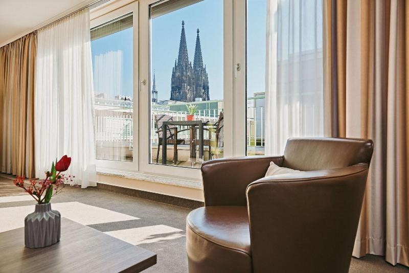 Lindner Hotel Cologne Am Dom, Part Of Jdv By Hyatt
