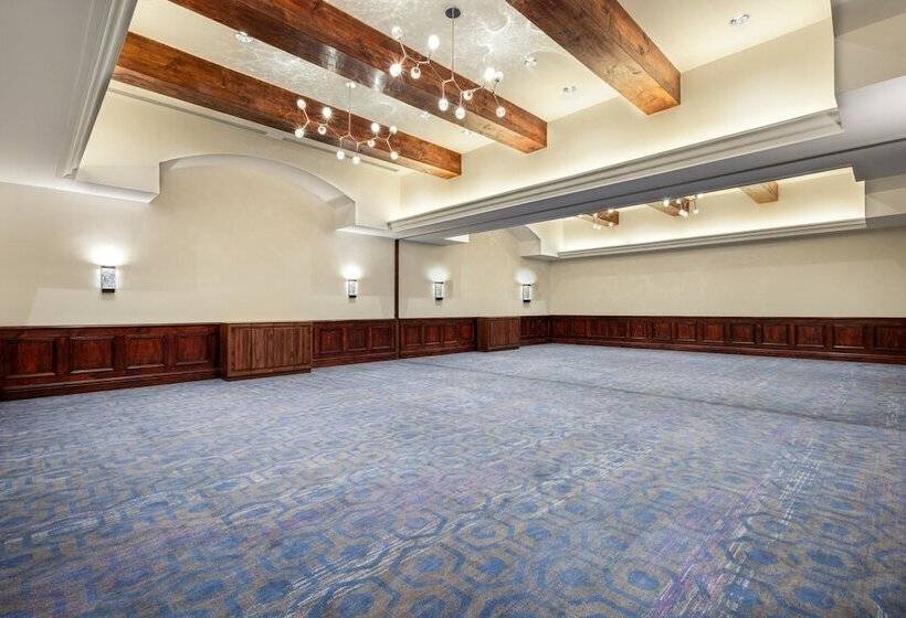 Отель Los Sueños Marriott Ocean & Golf Resort