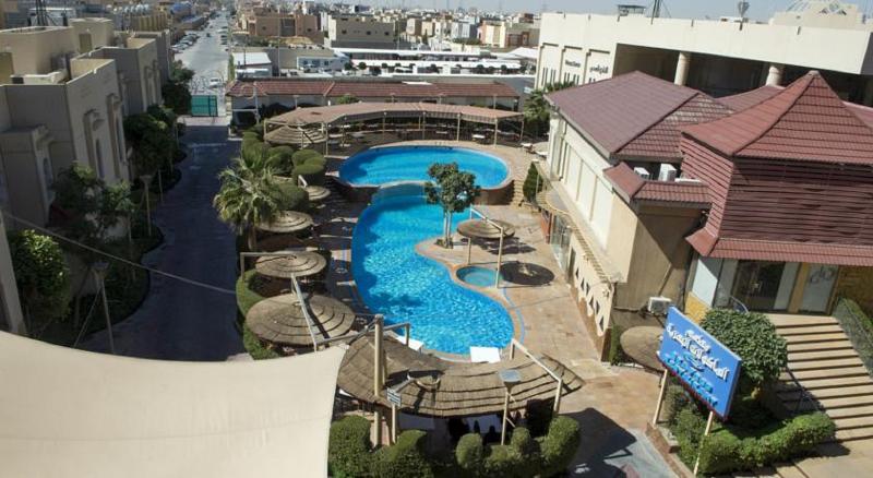 בית מלון כפרי Madareem