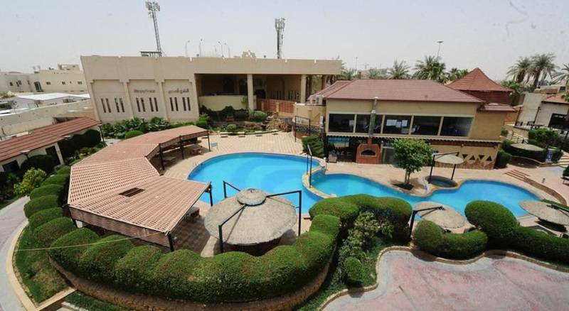 בית מלון כפרי Madareem