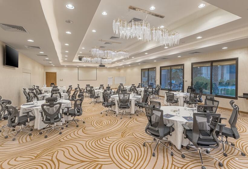 בית מלון כפרי Madareem