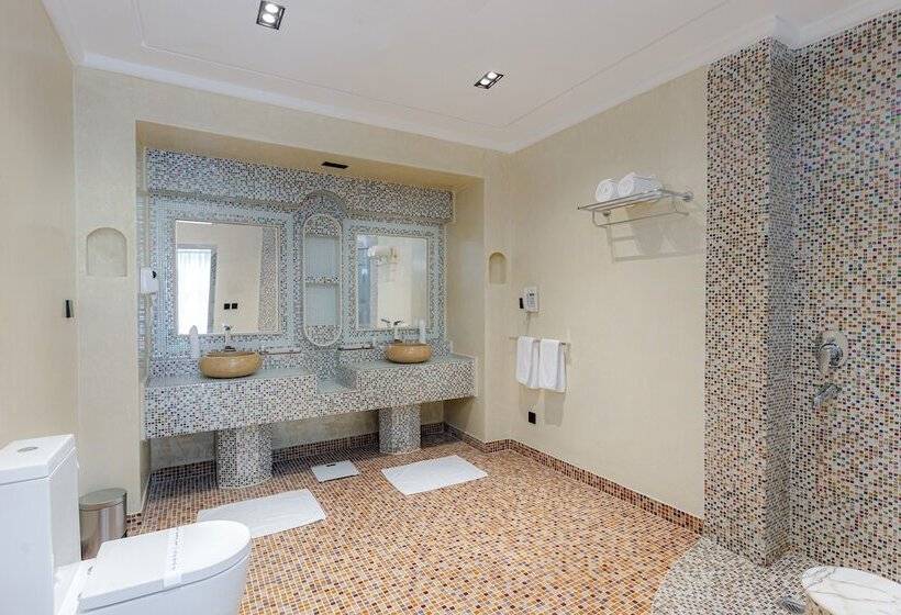 בית מלון כפרי Madareem