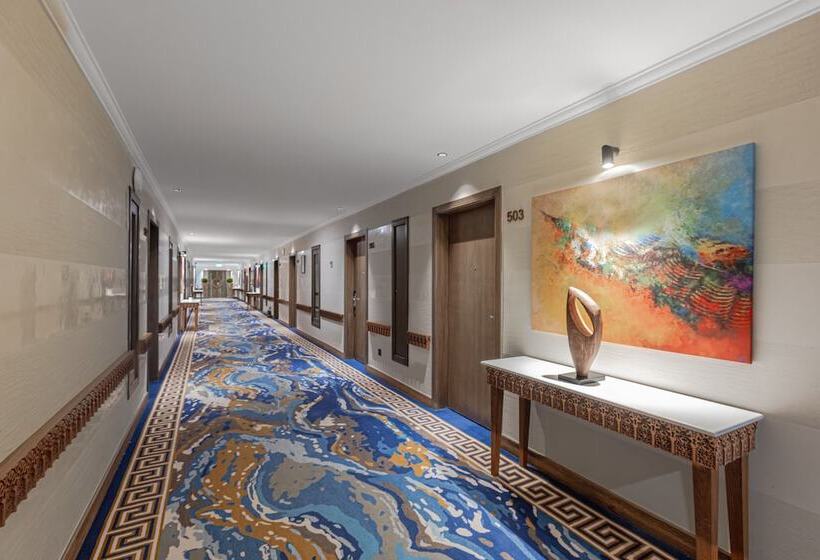 בית מלון כפרי Madareem