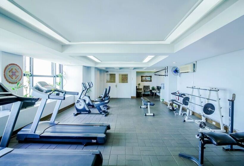 هتل Makati Palace