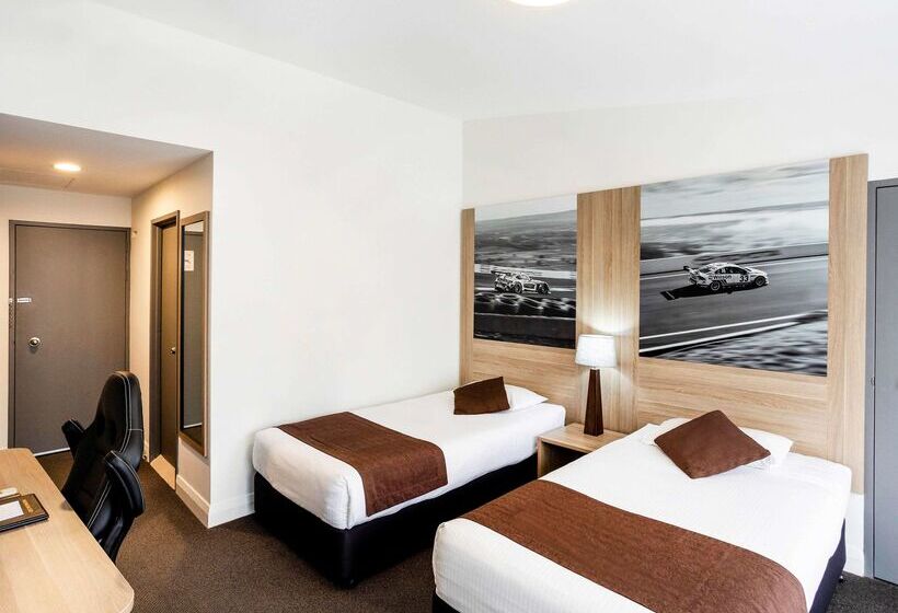 Littomore Hotel On Stewart, Bathurst