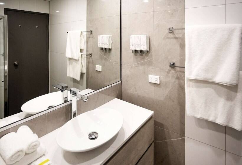 Littomore Hotel On Stewart, Bathurst