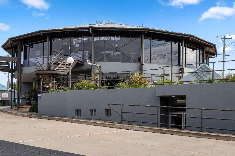 Littomore Hotel On Stewart, Bathurst