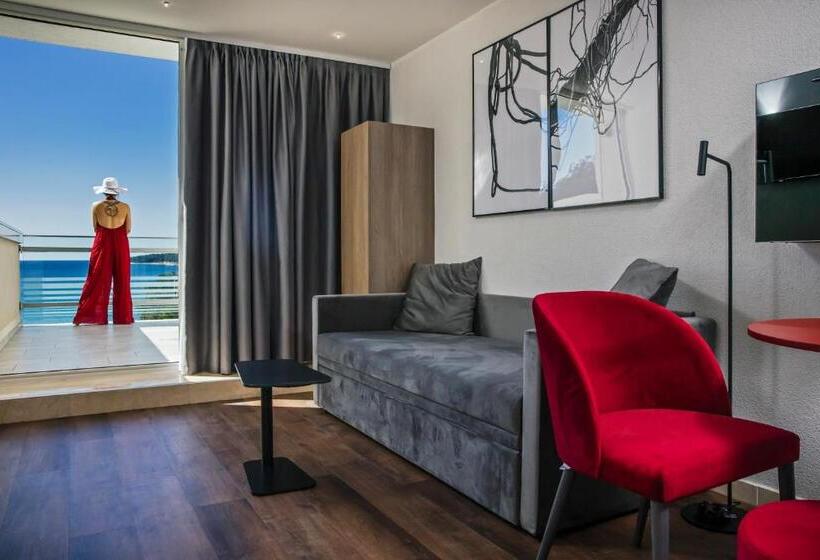 Mimosa Lido Palace   Maslinica Hotels & Resorts