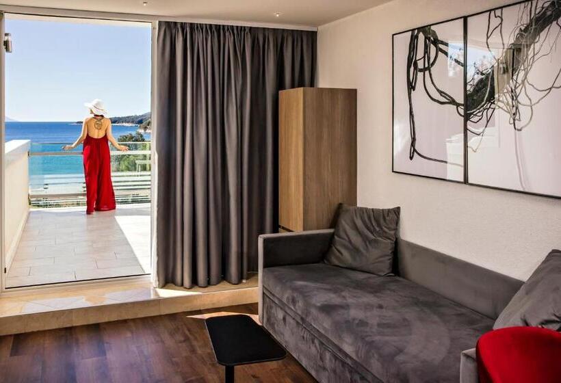 Mimosa Lido Palace   Maslinica Hotels & Resorts