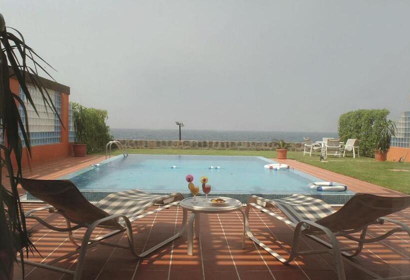 هتل Al Nawras Island Resort