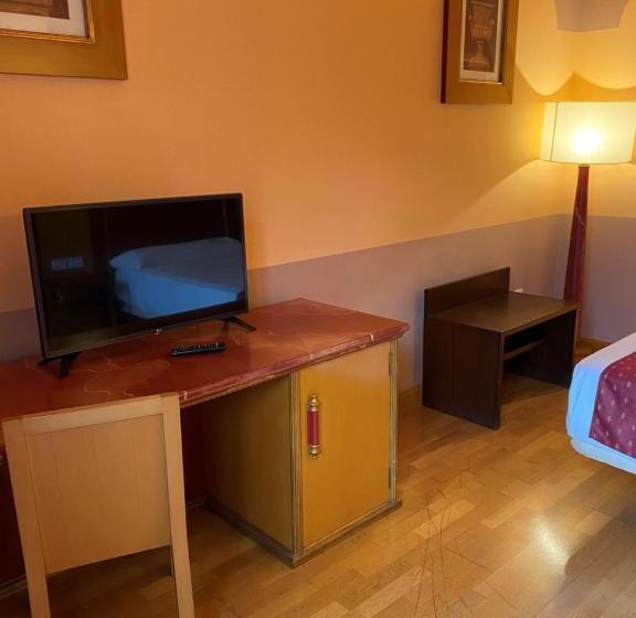 Отель Fuente Las Piedras