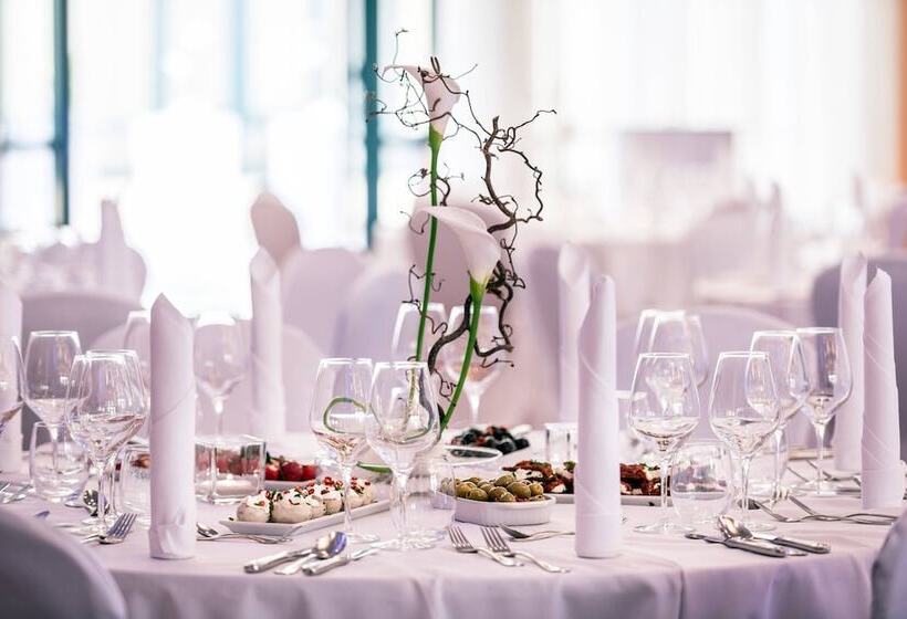 فندق Munich Airport Marriott