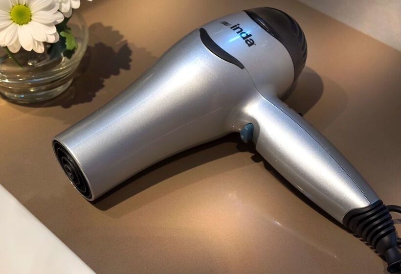 酒店 NH Mendoza Cordillera