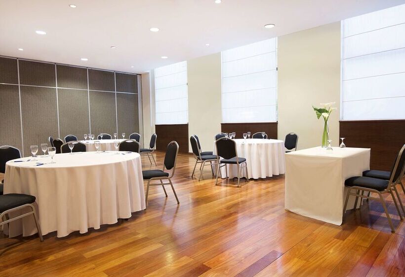 هتل NH Mendoza Cordillera