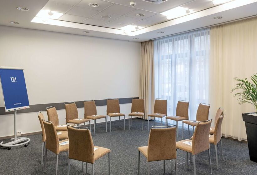 酒店 NH Hamburg Altona