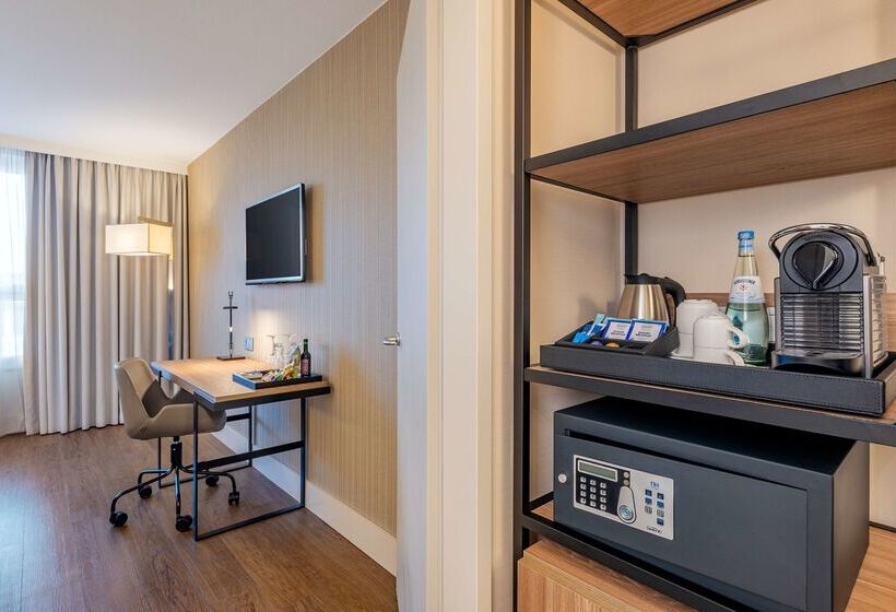 酒店 NH Hamburg Altona