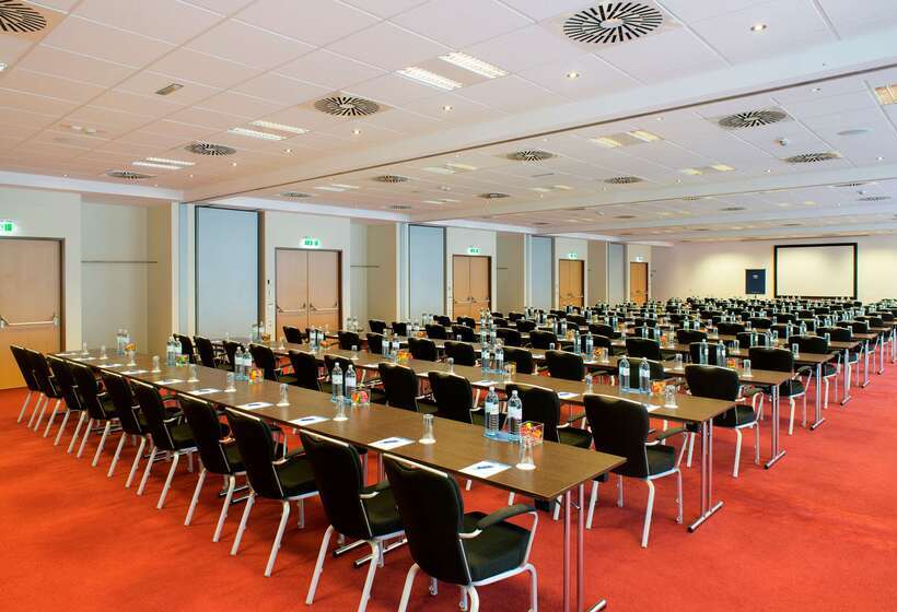 호텔 NH Vienna Airport Conference Center
