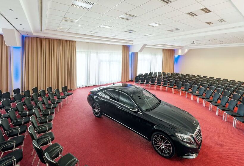 호텔 NH Vienna Airport Conference Center
