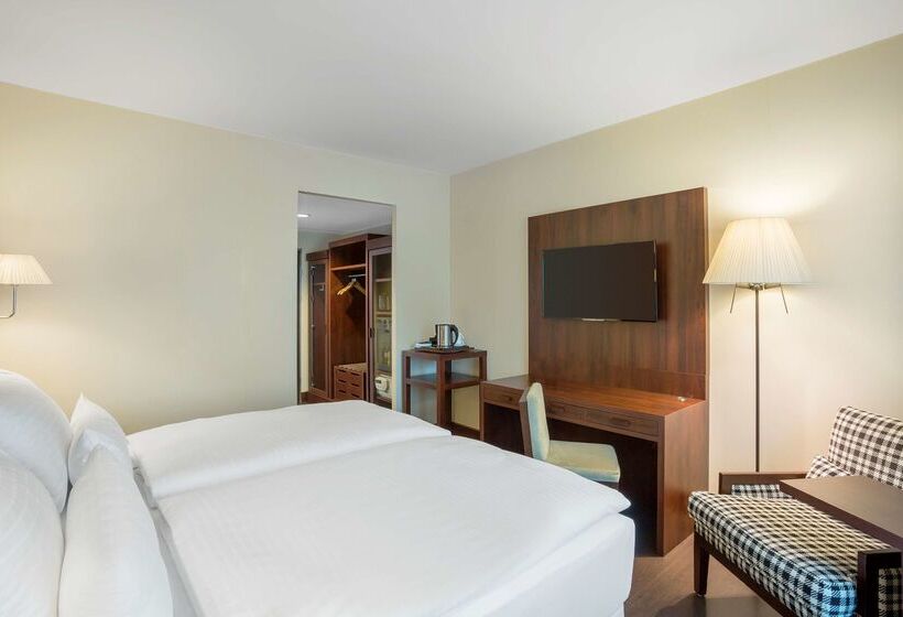 호텔 NH Vienna Airport Conference Center