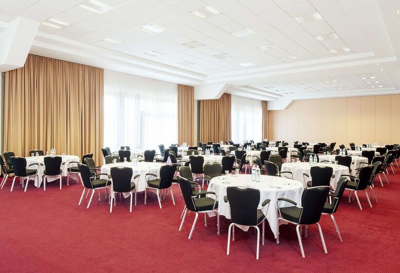 호텔 NH Vienna Airport Conference Center