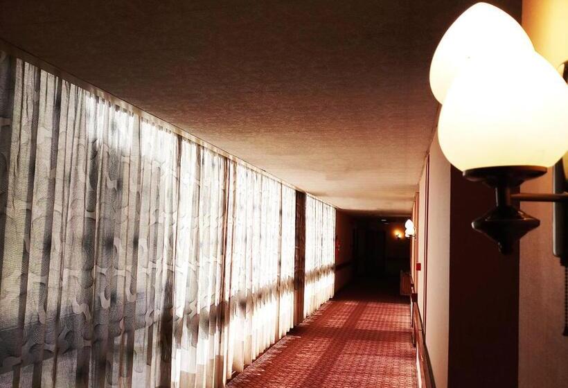 هتل Oriental Palace