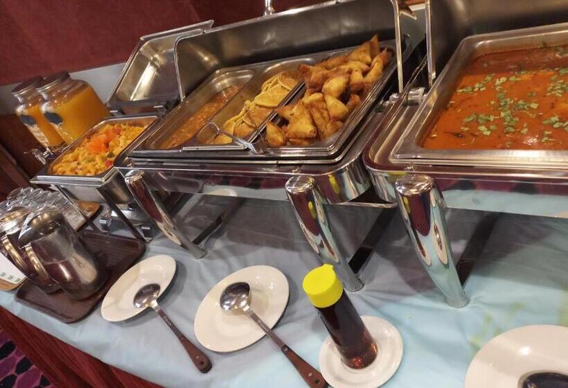 هتل Oriental Palace