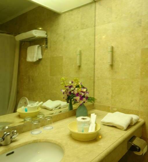 هتل Oxford Suites Makati