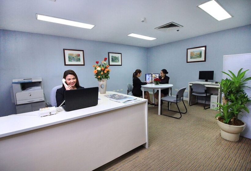 هتل Oxford Suites Makati