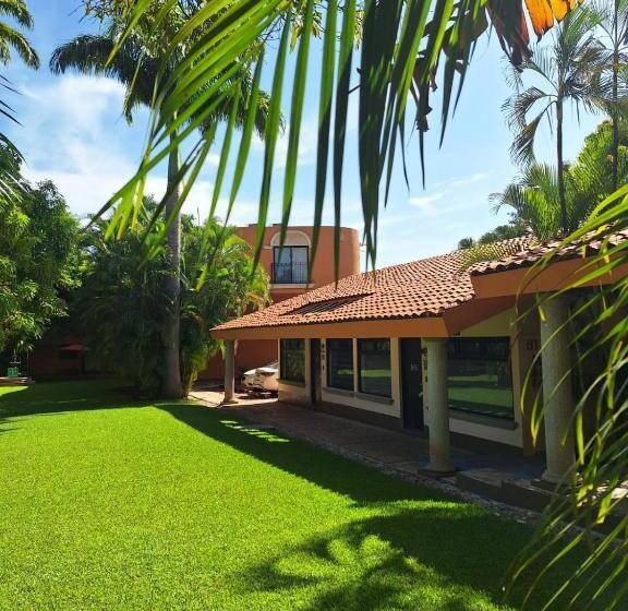 酒店 Palmareca Inn Suites Studio