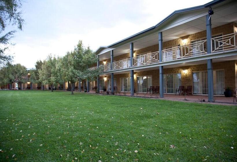 בית מלון כפרי Parklands Resort