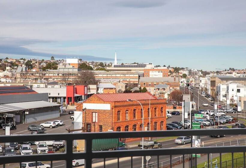 ホテル Peppers Seaport