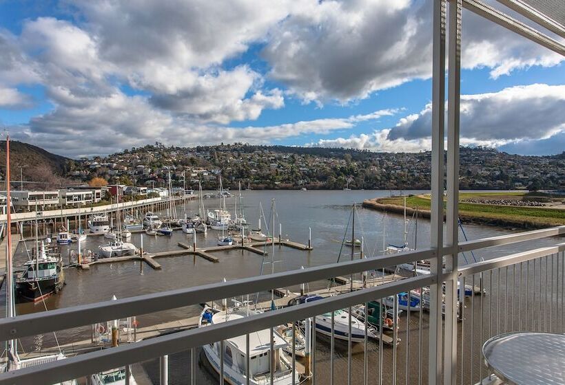 هتل Peppers Seaport