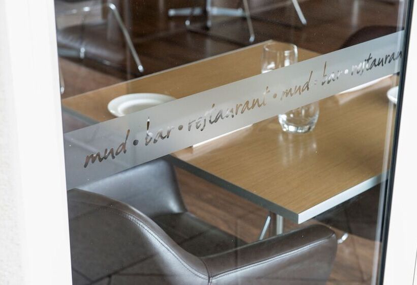 ホテル Peppers Seaport