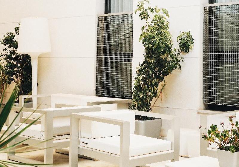 호텔 Petit Palace Marques Santa Ana