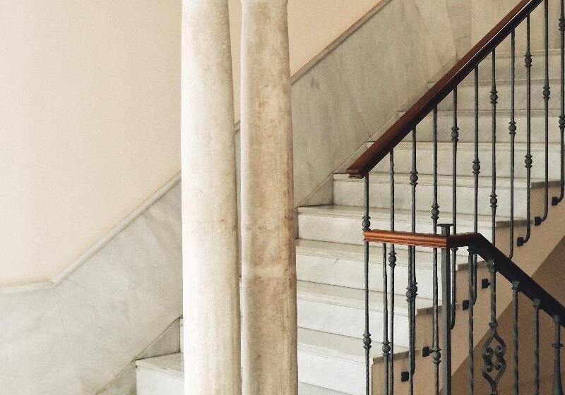 호텔 Petit Palace Marques Santa Ana