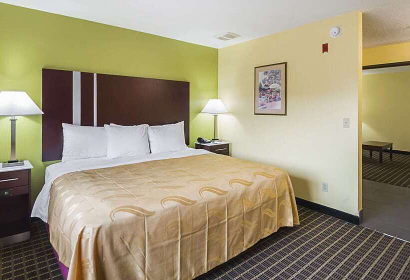 בית מלון כפרי Quality Inn & Suites Harrington   Milford
