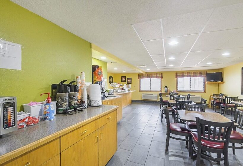 فندق Quality Inn & Suites Harrington   Milford