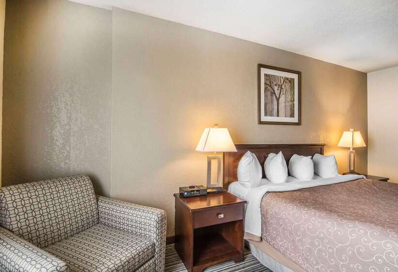 فندق Quality Inn & Suites Yorkton