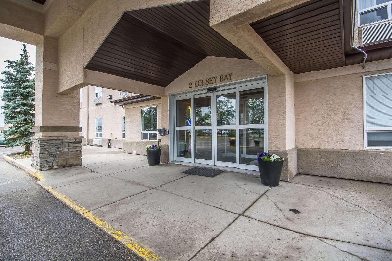 فندق Quality Inn & Suites Yorkton