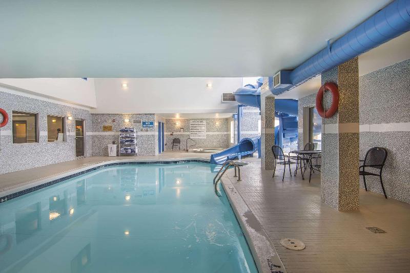 فندق Quality Inn & Suites Yorkton