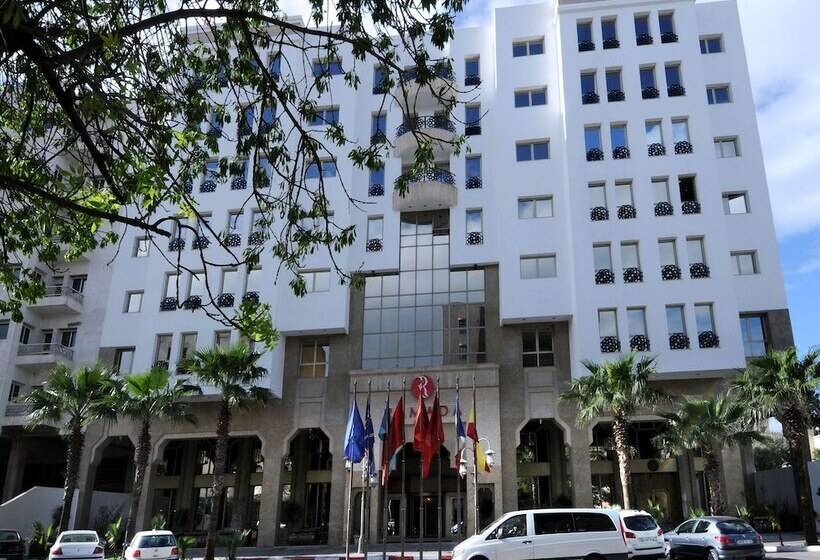 Отель Ramada By Wyndham Fes