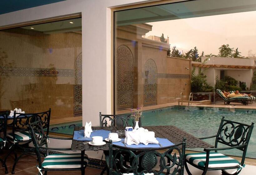 Отель Ramada By Wyndham Fes