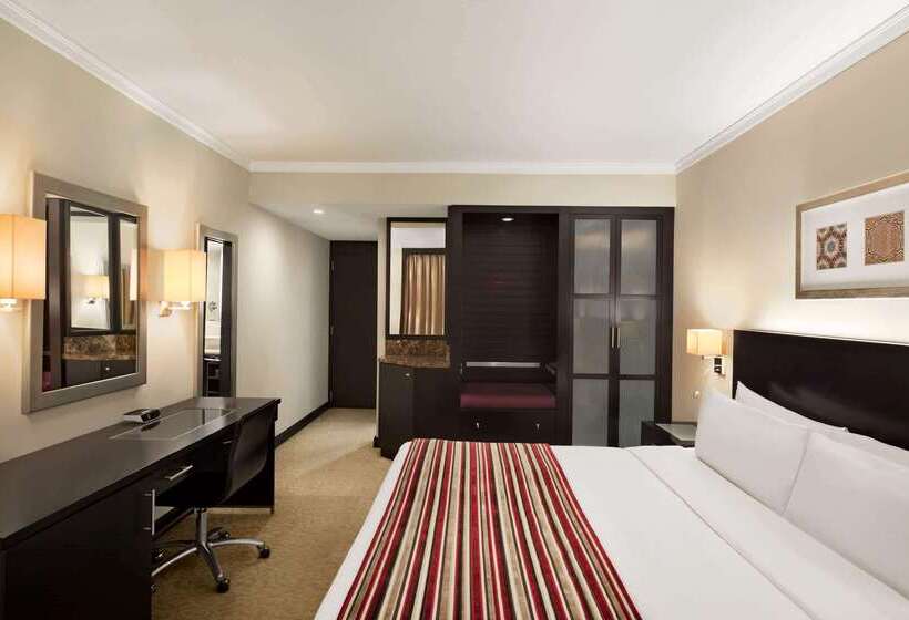 هتل Ramada Plaza By Wyndham Dubai Deira