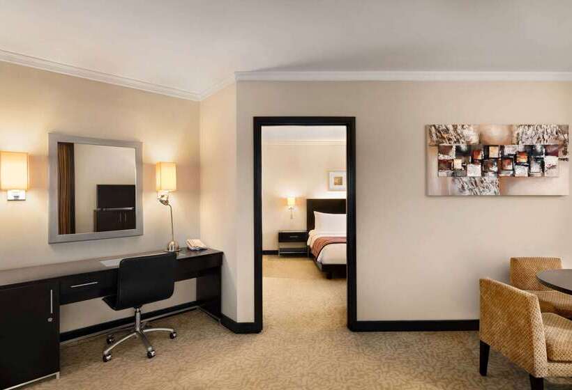 هتل Ramada Plaza By Wyndham Dubai Deira