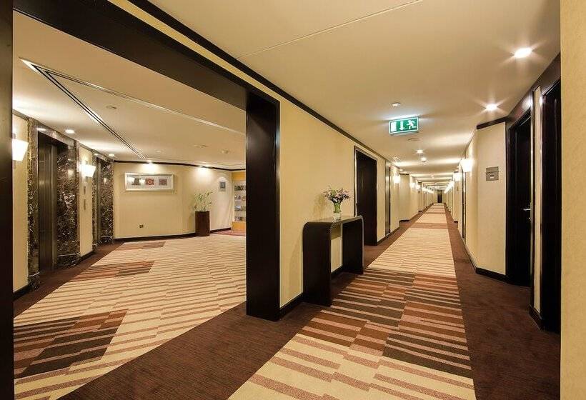 هتل Ramada Plaza By Wyndham Dubai Deira